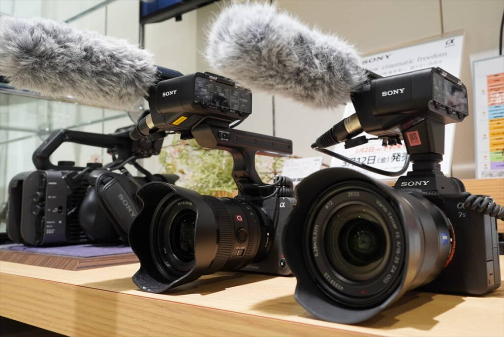 ソニー CinemaLineカメラ ILME-FX6VK レンズ付属モデル（付属レンズ