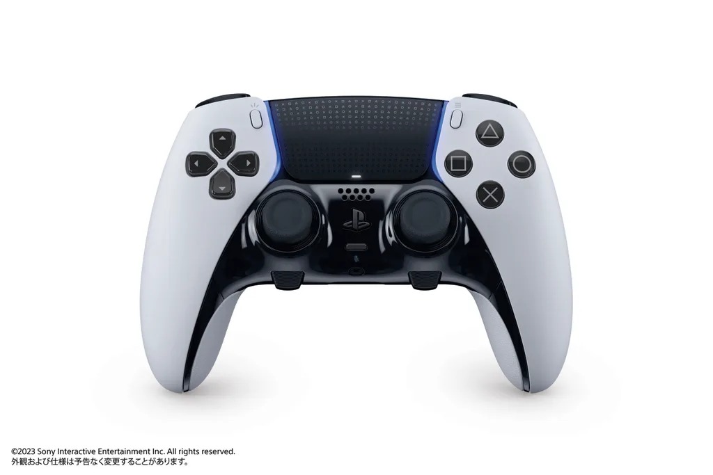 PlayStation®5用DualSense Edge™ ワイヤレスコントローラーを開発中
